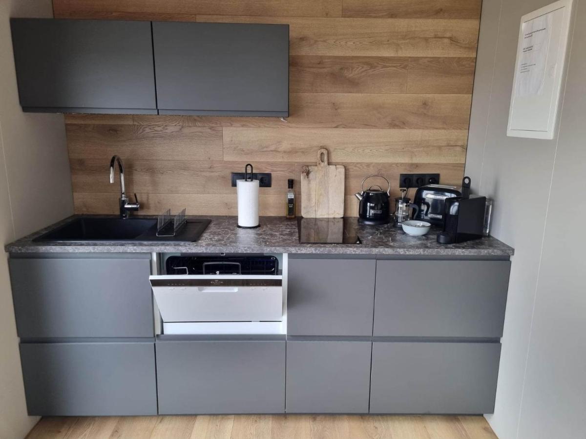 New And Well Furnished Studio Apartment For Two 30 Km From Kirkjubaejarklaustur Perfect Place To Stay At Right Between Black Beach And Joekulsarlon Kültér fotó